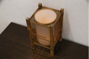 ヴィンテージ照明　和製ビンテージ　美品　希少!!　駿河竹千筋細工師　野田貞一作　然林房　和の情緒あふれる行灯(行燈、スタンド照明、テーブルライト)(R-058707)