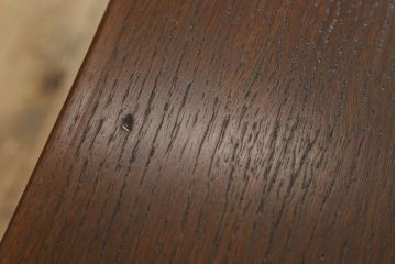 イギリスビンテージ　オーク材　X型の脚が目を引く、カントリースタイルの空間づくりにおすすめのダイニングテーブル(ヴィンテージ)(R-058709)