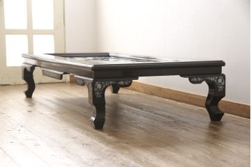 中古　美品　まるで美術品のような螺鈿細工が美しい漆塗り座卓(ローテーブル)(R-058710)