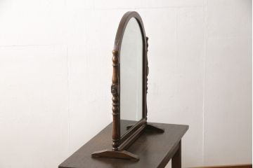 イギリスアンティーク　Lloyd's Antiques(ロイズ・アンティークス)取り扱い　オーク材　クラシカルな卓上ミラー(鏡)(R-058714)