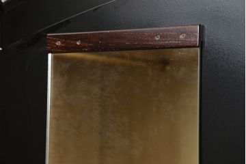 中古　最高級　美術家具　香川漆器　総漆塗り　ひょうたん透かし入り　アーチ状のデザインと雅やかな漆絵が空間に華やぎをもたらす二連和箪笥(定価約500万円)(和タンス、着物箪笥、和服箪笥、ワードローブ、桐たんす、桐箪笥)(R-058717)
