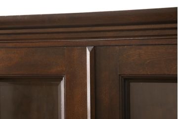 中古　松本民芸家具　洋の雰囲気を感じるクラシカルなA型面取書棚(ブックケース、本箱、キャビネット)(定価約57万円)(R-058718)