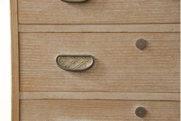 中古　国産職人手造り品　小振りなサイズ感で取り入れやすい桐箪笥(並厚、桐たんす、洋服タンス、和タンス、引き出し)(R-058719)