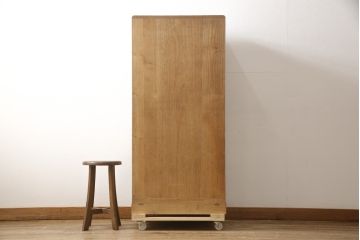 中古　国産職人手造り品　小振りなサイズ感で取り入れやすい桐箪笥(並厚、桐たんす、洋服タンス、和タンス、引き出し)(R-058719)