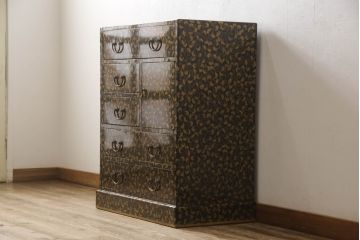 中古　希少!　黒漆金彩風　花唐草文様　細やかな文様が美しい工芸箪笥(収納たんす、和箪笥、整理タンス、引き出し)(R-058725)