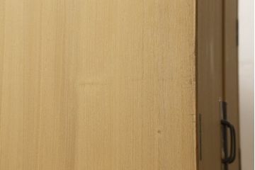 中古　小振りなサイズがお部屋に取り入れやすい加茂総桐帯箪笥(板盆付き、並厚、桐たんす、着物箪笥、和タンス)(R-058726)