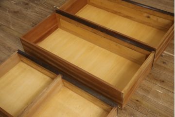 中古　松本民芸家具　ドレッシングチェスト　リメイク　直線的なデザインがシンプルモダンなサイドチェスト(サイドボード、引き出し)(R-058730)