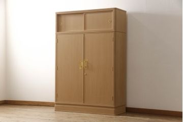 中古　美品　伝統工芸士　中田静夫　すっきりとした佇まいが気品を感じさせる紀州総桐箪笥(定価約180万円)(胴丸、桐たんす、着物箪笥、和タンス、引き出し、バラ売り可能)(R-058734)