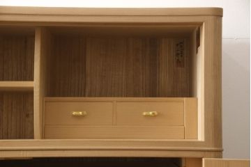 中古　美品　伝統工芸士　中田静夫　すっきりとした佇まいが気品を感じさせる紀州総桐箪笥(定価約180万円)(胴丸、桐たんす、着物箪笥、和タンス、引き出し、バラ売り可能)(R-058734)