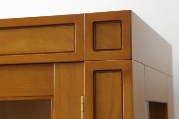 中古　モリシゲ(MORISHIGE/森繁)　ナチュラルな色合いが温かみを感じさせるキャビネット(キュリオケース、ガラスケース、飾り棚、戸棚)(R-058736)