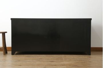 中古　美品　高級品　韓国民芸家具　圧巻!　繊細な螺鈿(ラデン)細工が美しく描かれたサイドボード(収納棚、戸棚、リビングボード)(定価約120万円)(R-058745)