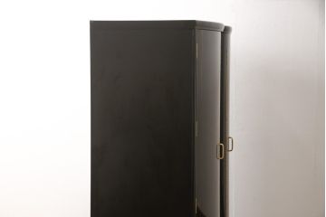 中古　未使用品展示品　最高級美術家具　伝統工芸品　菊花紋章入り　香川漆器　凛とした佇まいに気品を感じる衣装箪笥(定価約290万円)(収納箪笥、引き出し、桐箪笥、和箪笥)(R-058748)