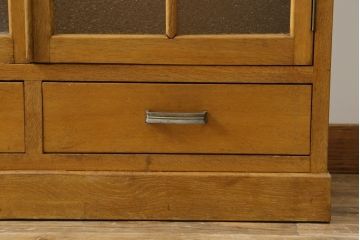 和製アンティーク　前面ナラ材　ダイヤガラス　レトロな雰囲気ただよう本箱(本棚、ブックケース、戸棚、収納棚、キャビネット)(R-058757)