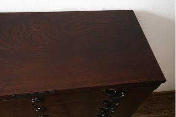 中古　美品　伝統工芸　岩谷堂箪笥　レアモデル!!　威厳漂う佇まいが品の良さを高める衣装タンス(定価約60万円)(整理箪笥、チェスト、引き出し)(R-058763)