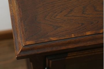 中古　えぞ民芸家具　上質な空間づくりにおすすめのサイドボード(収納棚、戸棚、サイドキャビネット、リビングボード)(R-058768)