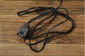 中古　えぞ民芸家具　上質な空間づくりにおすすめのサイドボード(収納棚、戸棚、サイドキャビネット、リビングボード)(R-058768)