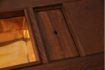 中古　未使用新古品　ニレ材　2wayでフレキシブルに使える囲炉裏テーブル(ダイニングテーブル、火鉢、リビングテーブル)(R-058772)