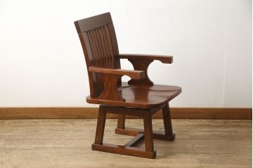 中古　未使用新古品　ニレ材　和モダンな雰囲気を醸し出す回転チェア(ダイニングチェア、板座チェア、アームチェア)(R-058775)