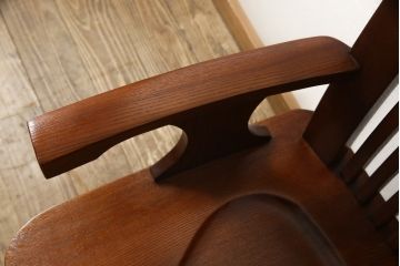 中古　未使用新古品　ニレ材　和モダンな雰囲気を醸し出す回転チェア(ダイニングチェア、板座チェア、アームチェア)(R-058776)