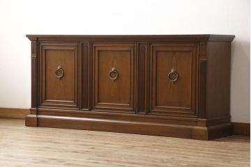 中古　DREXEL HERITAGE(ドレクセルヘリテイジ)　FRANCESCA(フランチェスカ)　品のあるデザインが高級感を高めるサイドボード(収納棚、戸棚、キャビネット、リビングボード)(R-058780)