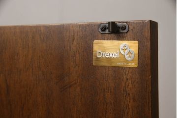 中古　DREXEL HERITAGE(ドレクセルヘリテイジ)　FRANCESCA(フランチェスカ)　品のあるデザインが高級感を高めるサイドボード(収納棚、戸棚、キャビネット、リビングボード)(R-058780)