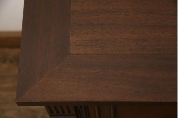 中古　DREXEL HERITAGE(ドレクセルヘリテイジ)　FRANCESCA(フランチェスカ)　品のあるデザインが高級感を高めるサイドボード(収納棚、戸棚、キャビネット、リビングボード)(R-058780)
