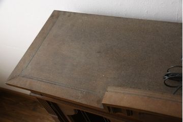 中古　DREXEL HERITAGE(ドレクセルヘリテイジ)　FRANCESCA(フランチェスカ)　品のあるデザインが高級感を高めるキャビネット(飾り棚、収納棚、戸棚)(R-058781)
