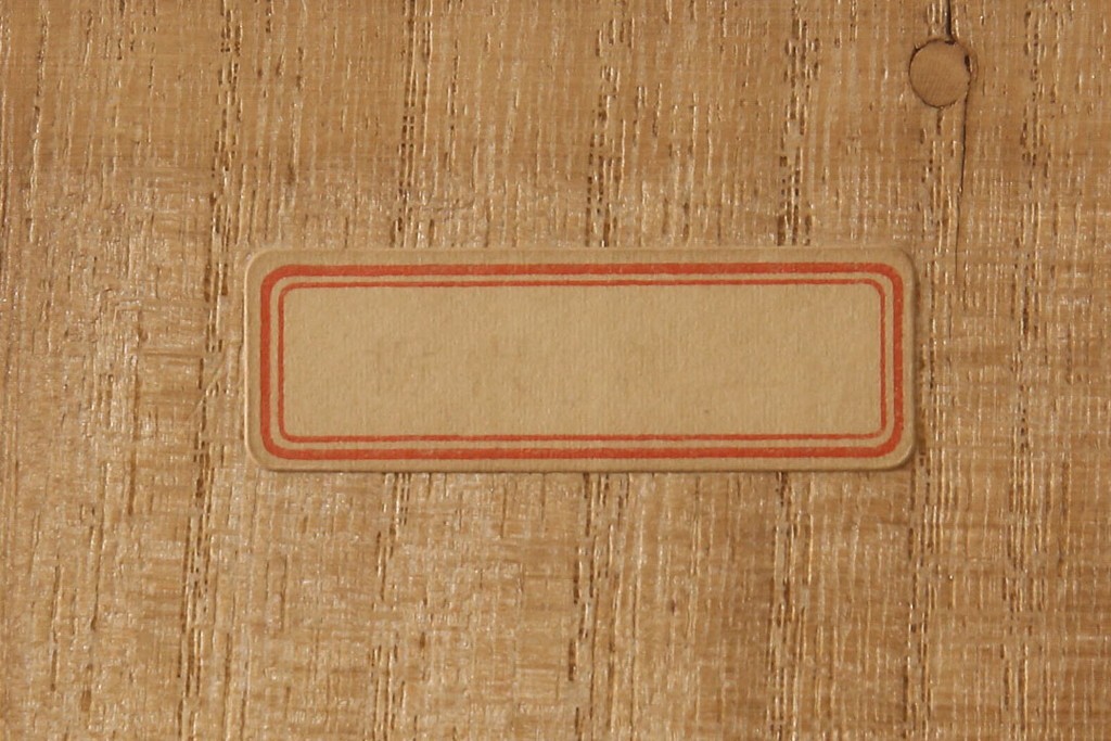 中古　美品　最高級　桐の松山(松山家具)　抜群の収納力!明るい木色と金色の金具が気品を漂わせる大阪泉州総桐箪笥　定価約200万円　(R-058783)