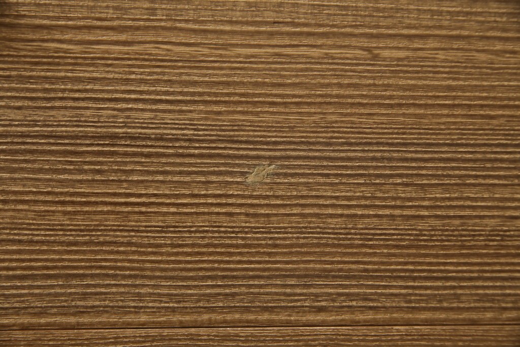 中古　美品　最高級　桐の松山(松山家具)　抜群の収納力!明るい木色と金色の金具が気品を漂わせる大阪泉州総桐箪笥　定価約200万円　(R-058783)