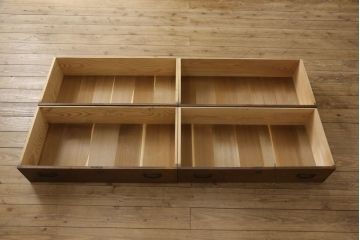 和製アンティーク　前面欅(ケヤキ)材　シンプルで取り入れやすい衣装箪笥(チェスト、時代箪笥、和タンス、引き出し)(R-058787)