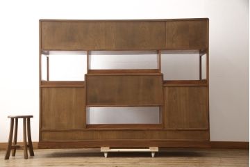中古　美品　総漆塗り　三方欅(ケヤキ)材　無垢　国産工芸家具　美しい木目と上質なつくりが目を引く飾り棚(定価推定150万円)(茶棚、違い棚、戸棚)(R-058791)