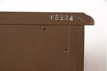 中古　美品　DREXEL HERITAGE(ドレクセルヘリテイジ)　Touraine(ツーレイン)シリーズ　上品な佇まいのランジェリーチェスト(引き出し、サイドチェスト)(R-058792)