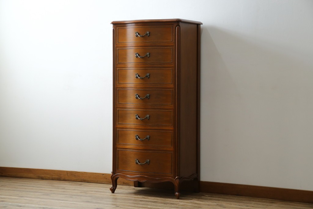 中古　美品　DREXEL HERITAGE(ドレクセルヘリテイジ)　Touraine(ツーレイン)シリーズ　上品な佇まいのランジェリーチェスト　(R-058792)