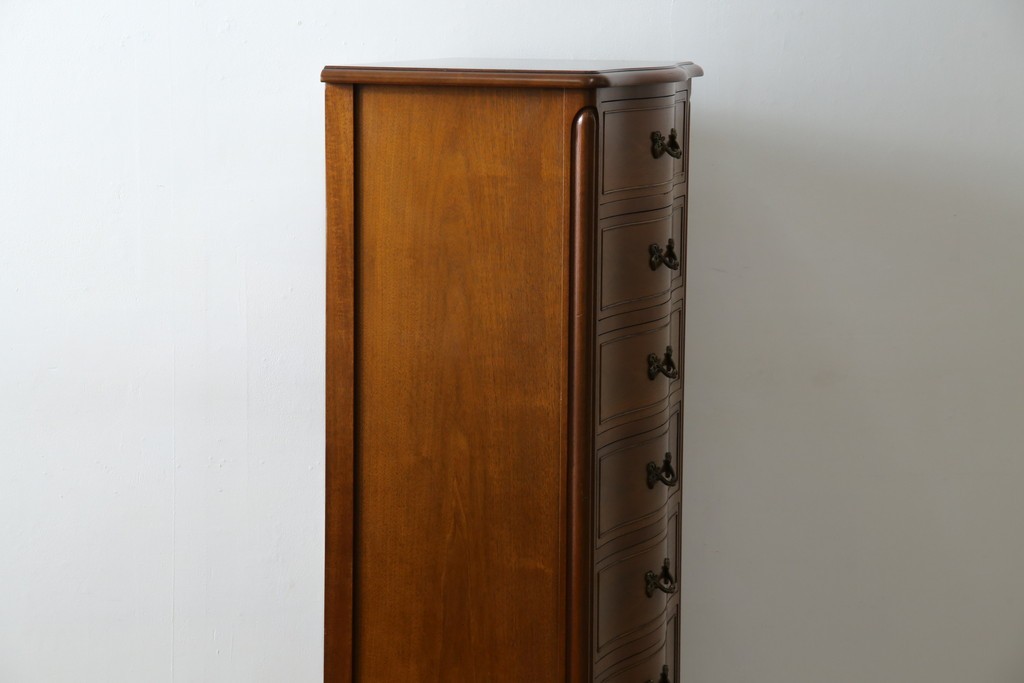 中古　美品　DREXEL HERITAGE(ドレクセルヘリテイジ)　Touraine(ツーレイン)シリーズ　上品な佇まいのランジェリーチェスト　(R-058792)