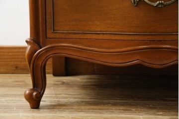 中古　美品　DREXEL HERITAGE(ドレクセルヘリテイジ)　Touraine(ツーレイン)シリーズ　上品な佇まいのランジェリーチェスト　(R-058792)