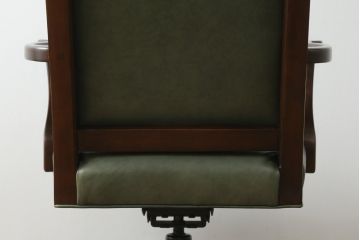 中古　美品　DREXEL HERITAGE(ドレクセルヘリテイジ)　本革　高級感ある佇まいが目を引くレザーデスクチェア(アームチェア、オフィスチェア、回転チェア)(R-058793)