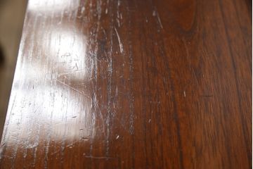 高級品!　中古　美品　国産職人手造り　前面欅(ケヤキ)・総桐　漆塗り　引き出し38杯　すっきりとした佇まいが美しい薬箪笥(定価推定70万円)(小引き出し、ドロワー、チェスト、収納タンス)(R-058803)