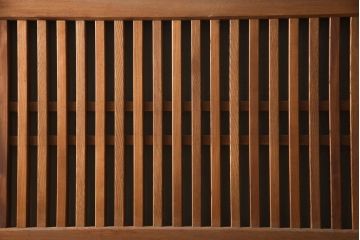 和製アンティーク　総欅(ケヤキ)材　杢目が美しい明治大正期の格子蔵戸1枚(引き戸、玄関戸、建具)(R-058814)