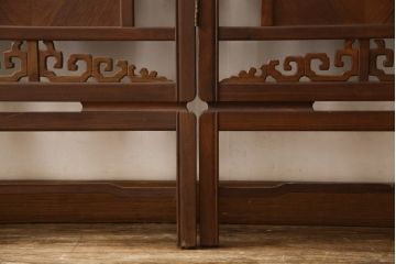 ヴィンテージ家具　高級品　象嵌がお見事!細やかな彫刻の意匠が置くだけで絵になる4連衝立て(パーテーション、仕切り、つい立て、ビンテージ)(R-058821)