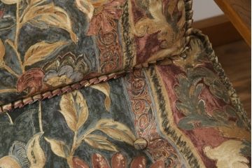 中古　美品　飛騨産業　キツツキ　穂高シリーズ　絵画のようなファブリックが素敵な3人掛けソファ(三人掛け、3P、アームソファ)(R-058830)