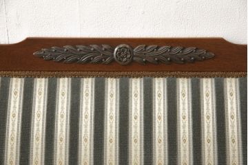 中古　美品　神戸洋家具　メープル不二屋　優雅な佇まいが魅力的な3人掛けソファ(ラウンジソファ、三人掛け、3P)(R-058831)