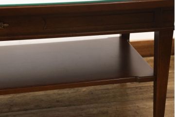 中古　美品　神戸洋家具　メープル不二屋　ガラス天板付き　シックで落ち着いた雰囲気ただようセンターテーブル(ローテーブル)(R-058832)