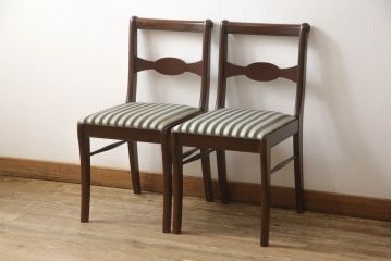 中古　神戸洋家具　メープル不二屋　ストライプ柄が上品な雰囲気を醸し出すダイニングチェア2脚セット(イス、椅子)(R-058840)