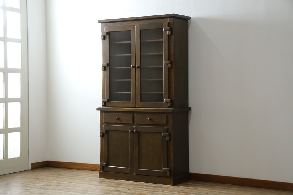 中古　美品　KASHIWA(柏木工)　オーク材　WILDERNESS(ウィルダネス)　カントリーな雰囲気ただよう食器棚(定価約54万円)(戸棚、収納棚、キャビネット)(R-058842)