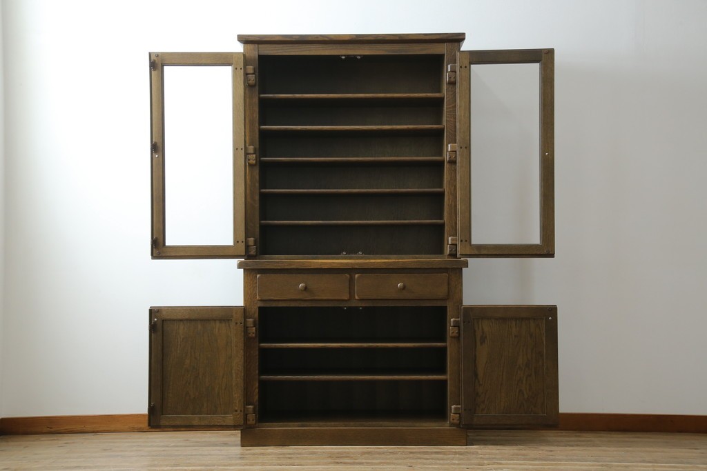 中古　美品　KASHIWA(柏木工)　オーク材　WILDERNESS(ウィルダネス)　カントリーな雰囲気ただよう食器棚(定価約54万円)(戸棚、収納棚、キャビネット)(R-058842)