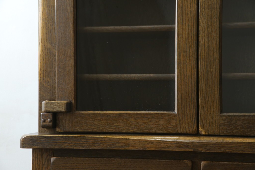 中古　美品　KASHIWA(柏木工)　オーク材　WILDERNESS(ウィルダネス)　カントリーな雰囲気ただよう食器棚(定価約54万円)(戸棚、収納棚、キャビネット)(R-058842)