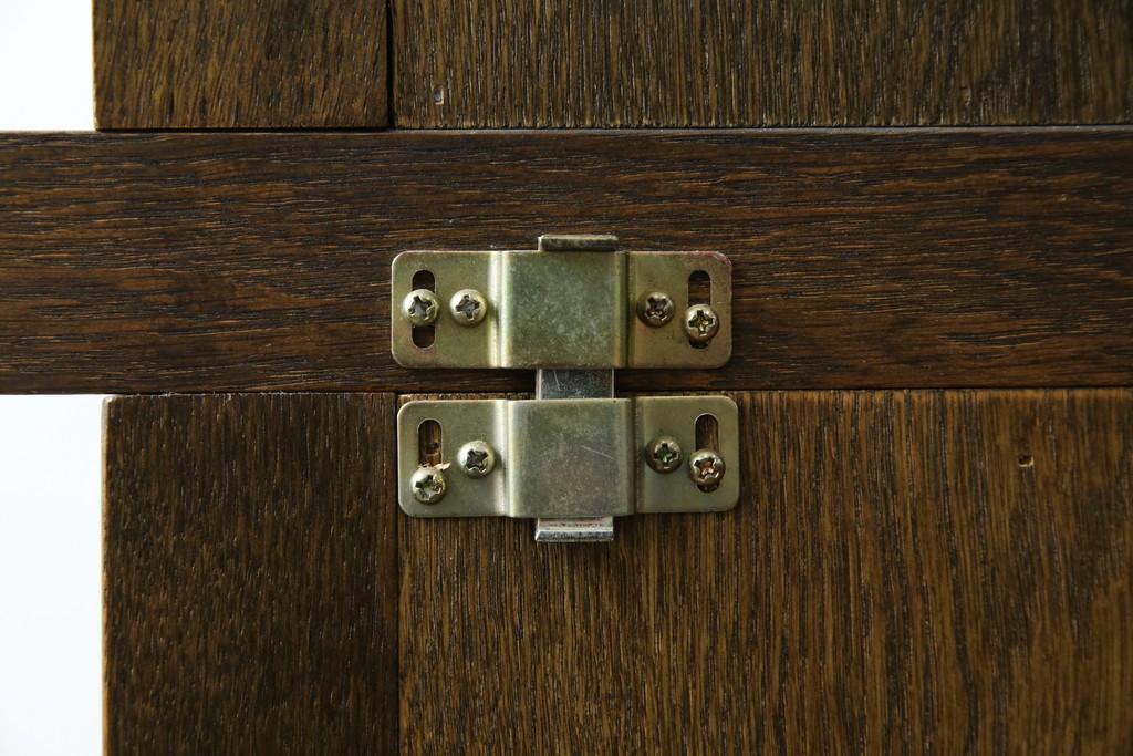 中古　美品　KASHIWA(柏木工)　オーク材　WILDERNESS(ウィルダネス)　カントリーな雰囲気ただよう食器棚(定価約54万円)(戸棚、収納棚、キャビネット)(R-058842)