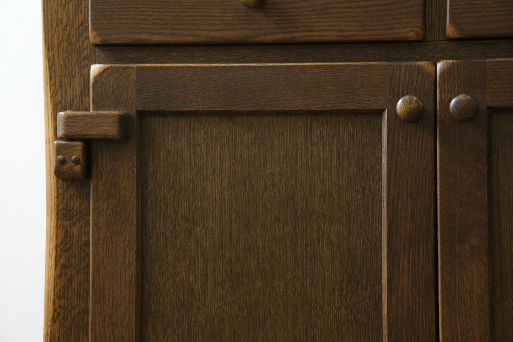 中古　美品　KASHIWA(柏木工)　オーク材　WILDERNESS(ウィルダネス)　カントリーな雰囲気ただよう食器棚(定価約54万円)(戸棚、収納棚、キャビネット)(R-058842)