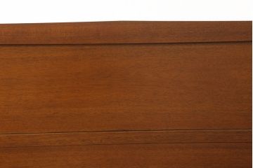 中古　美品　DREXEL HERITAGE(ドレクセルヘリテイジ)　Triune(トライユン)　シモンズマットレス　落ち着いた雰囲気づくりを叶えるベッド(セミダブル)(R-058843)