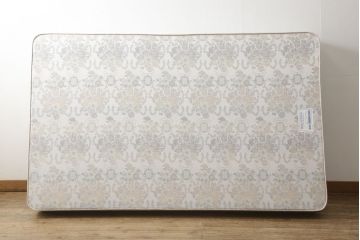 中古　美品　DREXEL HERITAGE(ドレクセルヘリテイジ)　Triune(トライユン)　シモンズマットレス　落ち着いた雰囲気づくりを叶えるベッド(セミダブル)(R-058843)